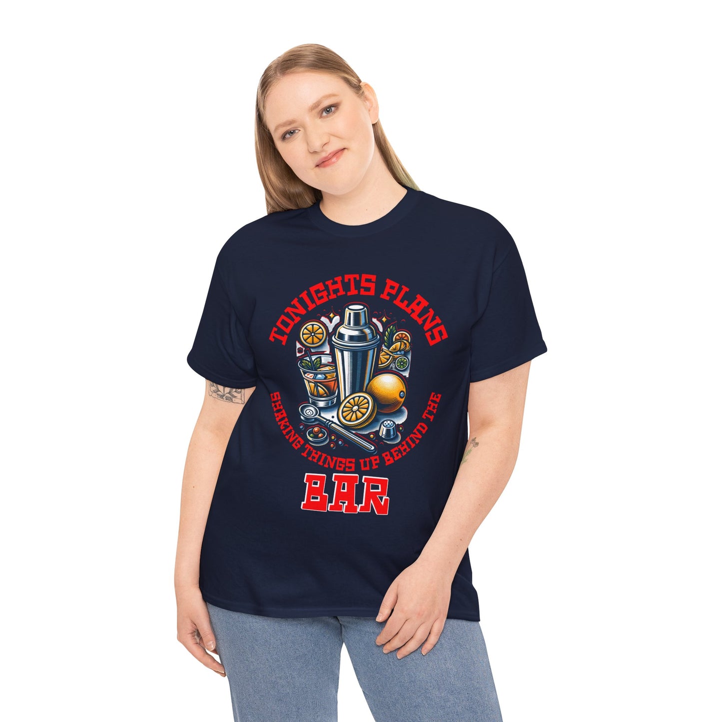 BARTENDER SHAKING THINGS UP ON FRONT Unisex Heavy Cotton Tee