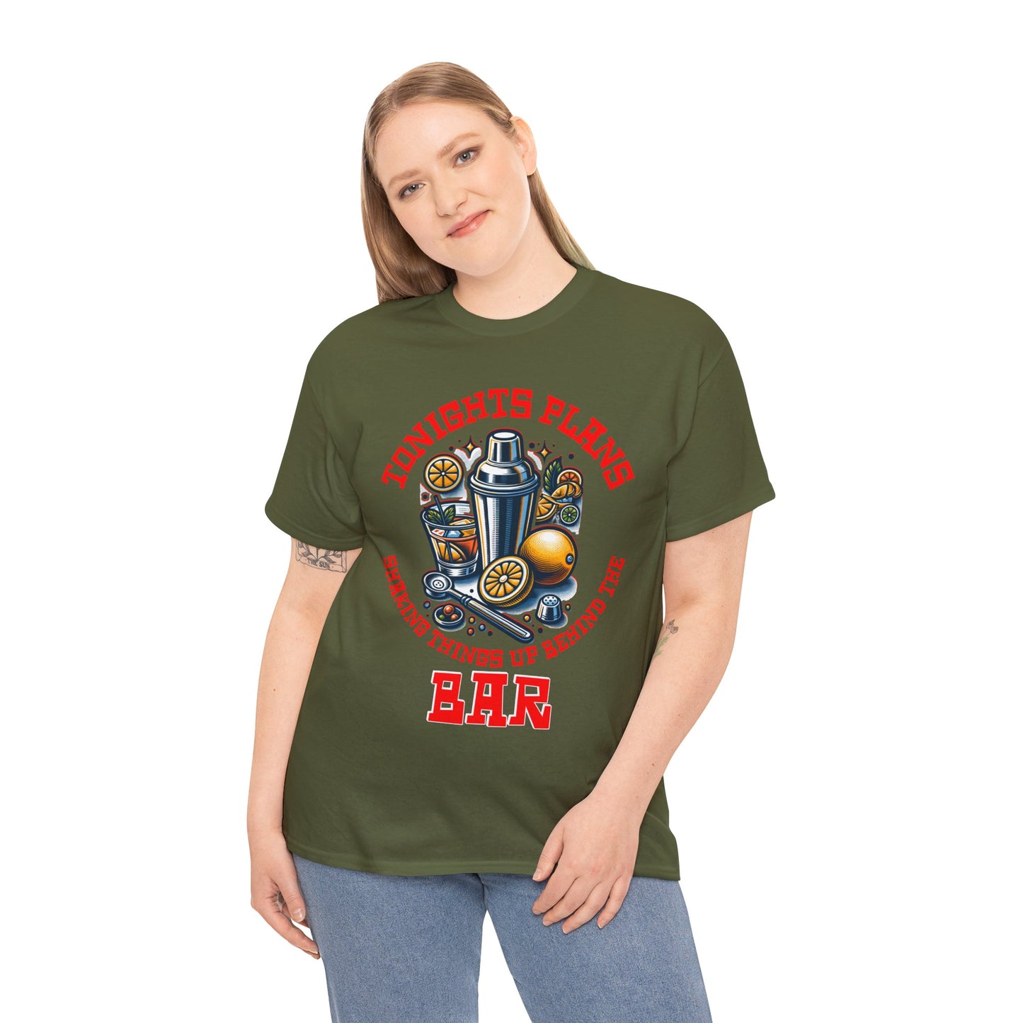 BARTENDER SHAKING THINGS UP ON FRONT  Unisex Heavy Cotton Tee