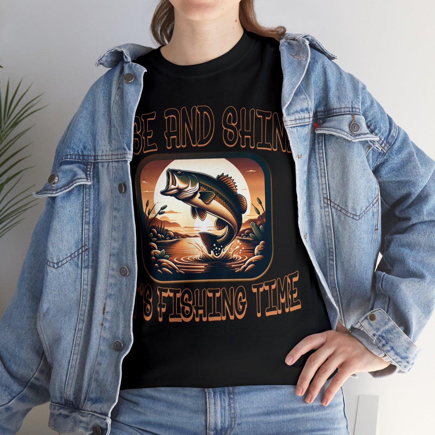 FISHING ON FRONT Unisex Heavy Cotton Tee