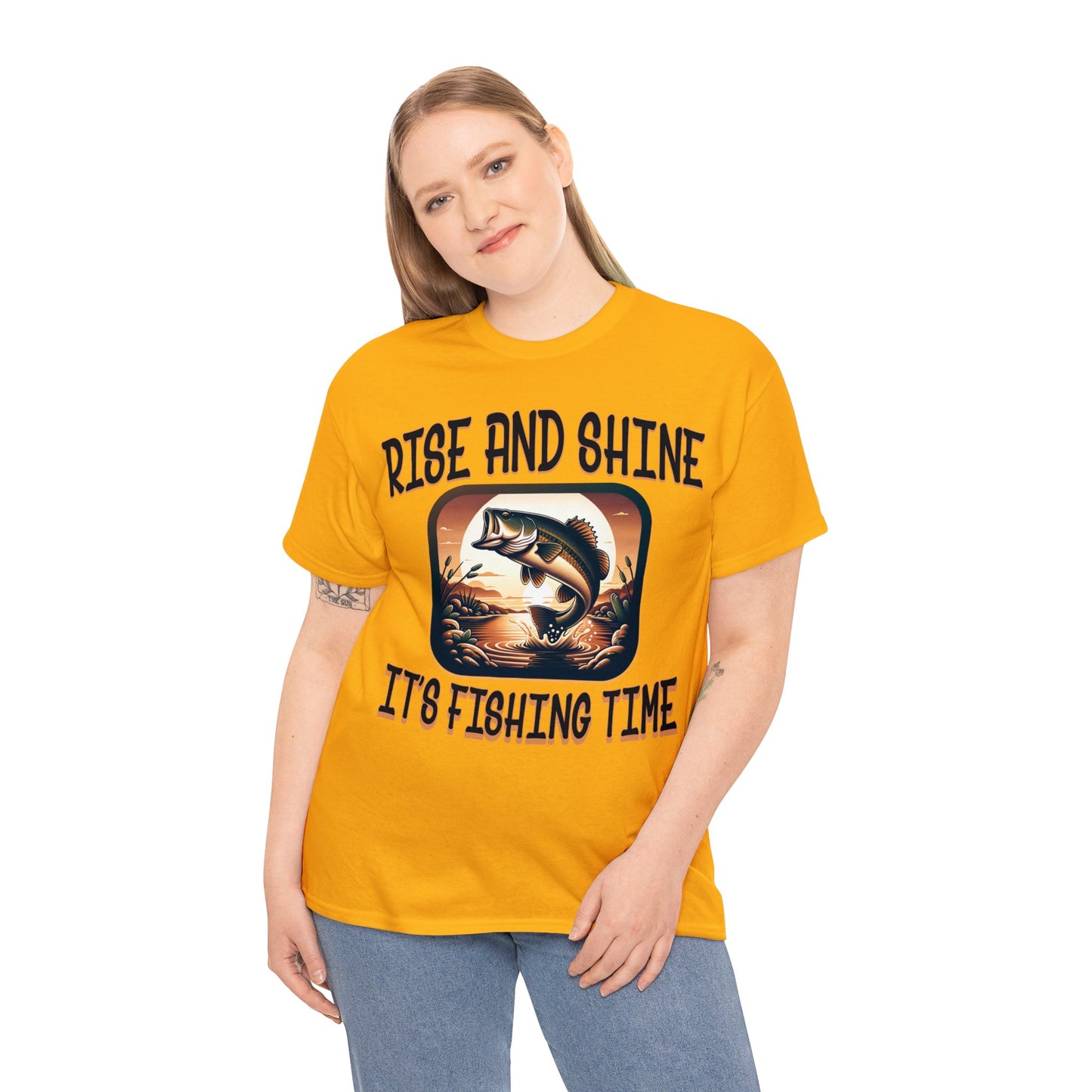 FISHING ON FRONT Unisex Heavy Cotton Tee