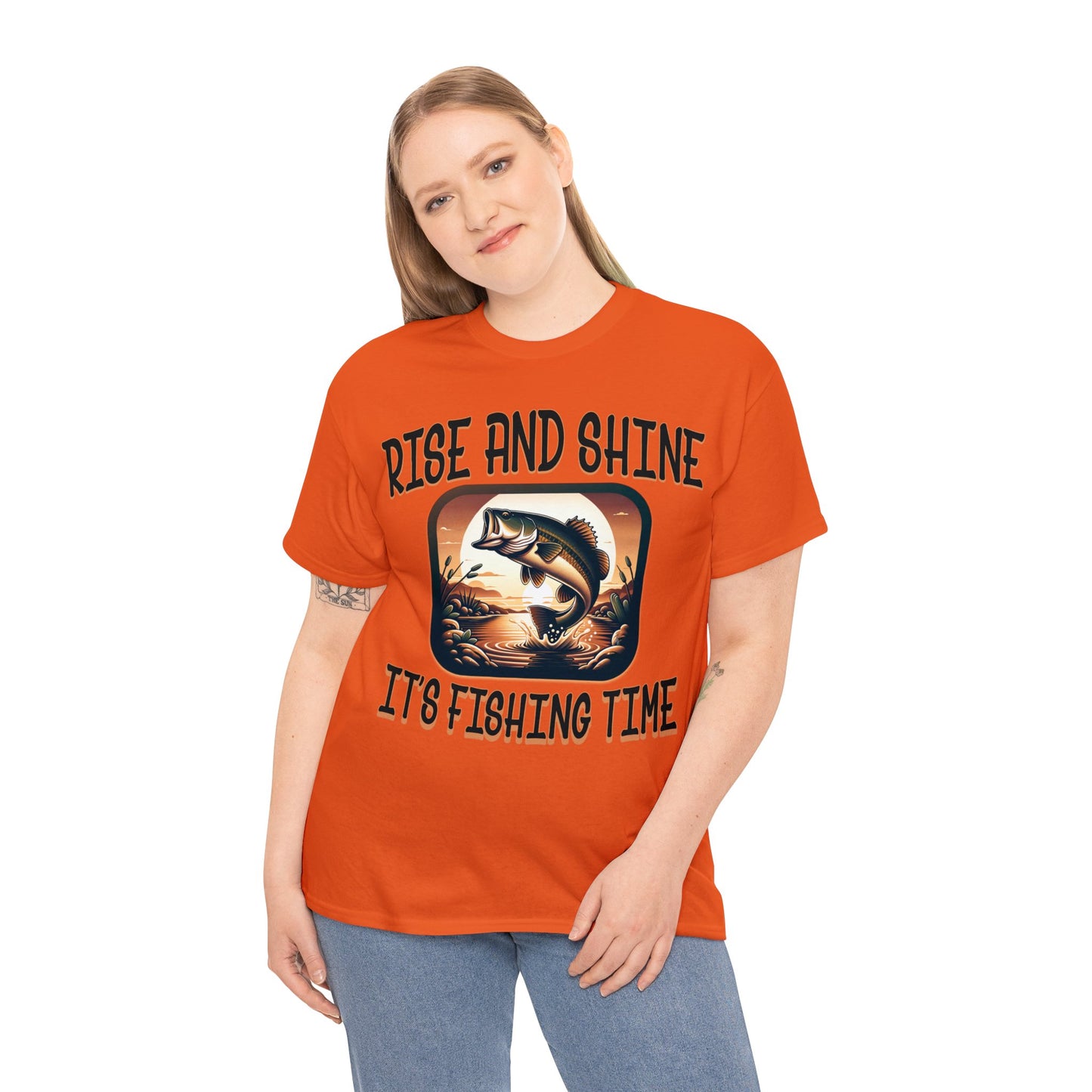 FISHING ON FRONT Unisex Heavy Cotton Tee