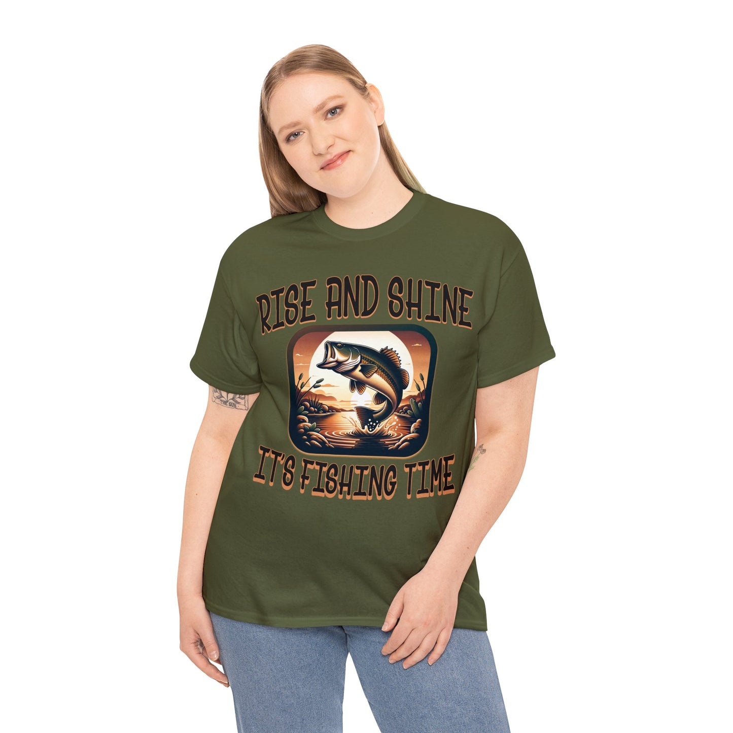 FISHING ON FRONT Unisex Heavy Cotton Tee